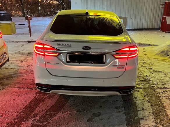 2018 Ford Fusion (North America) II Рестайлинг, белый - вид 4