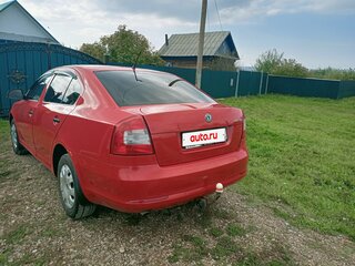 2013 Skoda Octavia II (A5) Рестайлинг, красный, 650000 рублей, вид 3