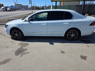 2015 Skoda Superb DSG II Рестайлинг, белый, 1400000 рублей, вид 5