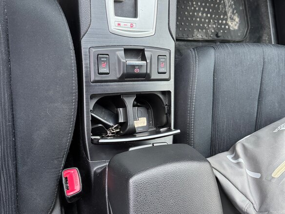 2014 Subaru Outback IV Рестайлинг, синий, 1800000 рублей - вид 14
