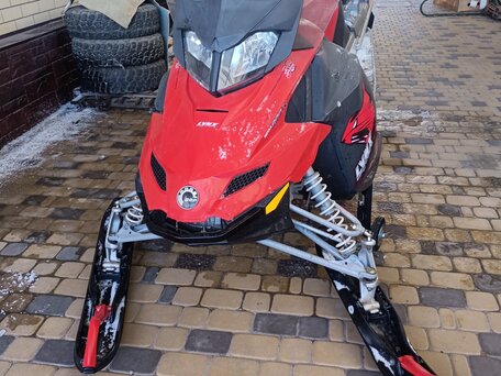 2008 BRP Lynx Xtrim RE 800, красный, 1000000 рублей, вид 4