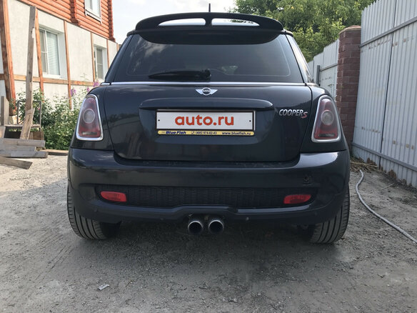 2008 Mini Hatch Cooper S II (R56), чёрный - вид 2