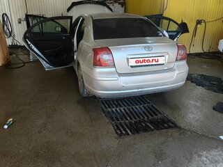 2005 Toyota Avensis II, серый, 680000 рублей, вид 4