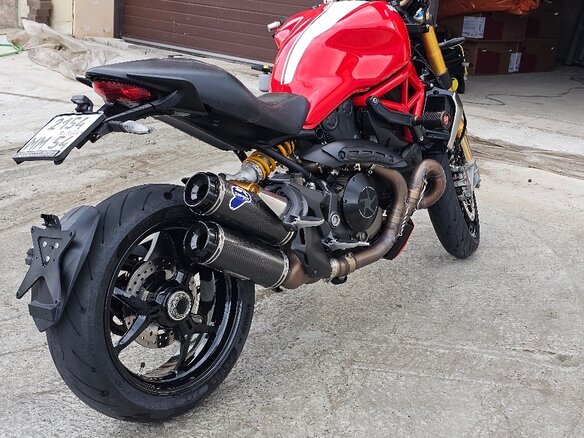 2015 Ducati Monster 1200, красный, 1000000 рублей - вид 3