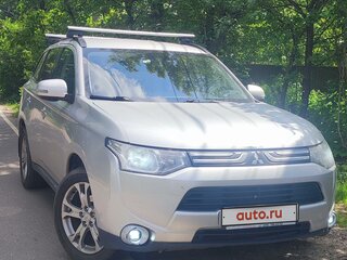 2013 Mitsubishi Outlander III, серый, 1150000 рублей, вид 2