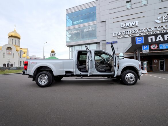 2026 Ford F-450, серый, 19500000 рублей - вид 10