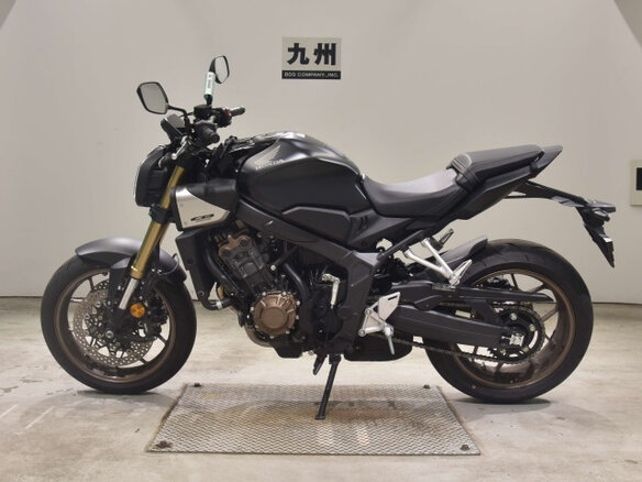 2024 Honda CB 650R, чёрный, 900000 рублей - вид 1