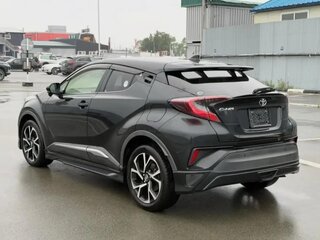 2022 Toyota C-HR I Рестайлинг, чёрный, 1700000 рублей, вид 4