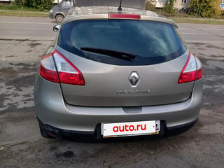 2014 Renault Megane III Рестайлинг 2, бежевый, 670000 рублей, вид 3