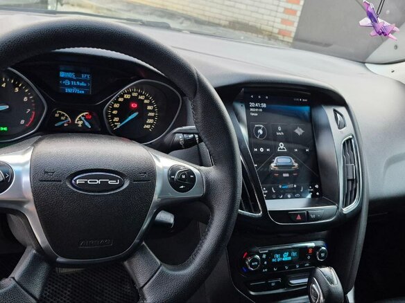 2012 Ford Focus III, белый, 1250000 рублей - вид 16
