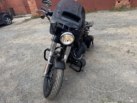 2012 Harley-Davidson Softail Slim, чёрный, 1000000 рублей, вид 1
