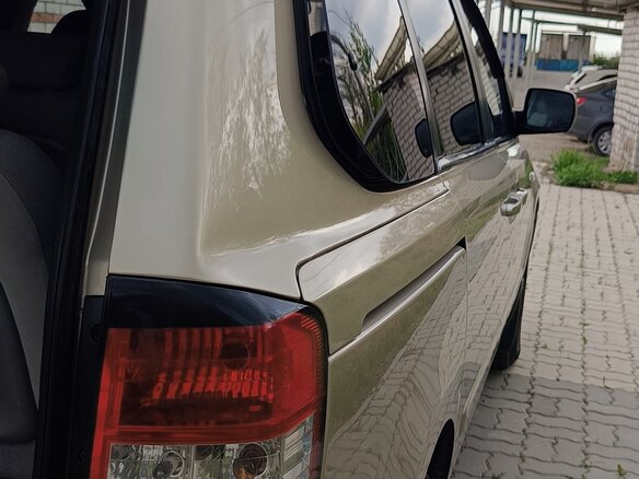 2009 Kia Carnival Grand II, золотистый, 1200000 рублей - вид 19