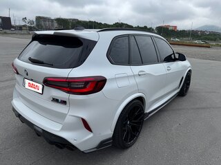 2021 BMW X5 M Competition III (F95), белый, 13500000 рублей, вид 4