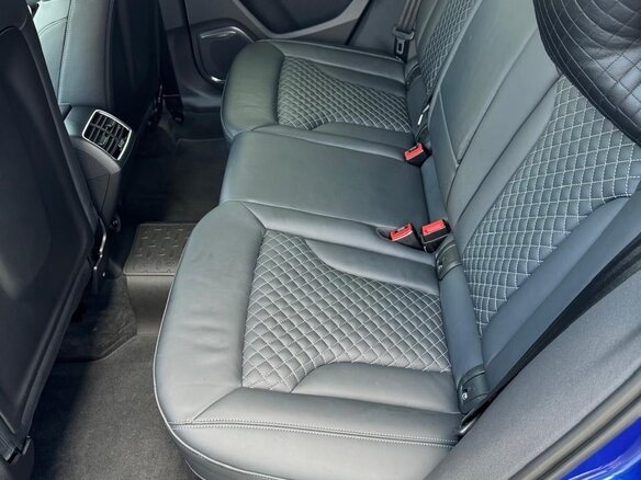 2015 Audi RS Q3 I (8U) Рестайлинг, синий, 4400000 рублей - вид 13