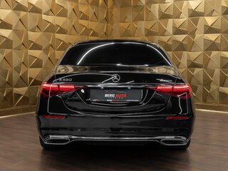2021 Mercedes-Benz S-Класс 580 Long 4MATIC VII (W223), чёрный, 10690000 рублей, вид 4