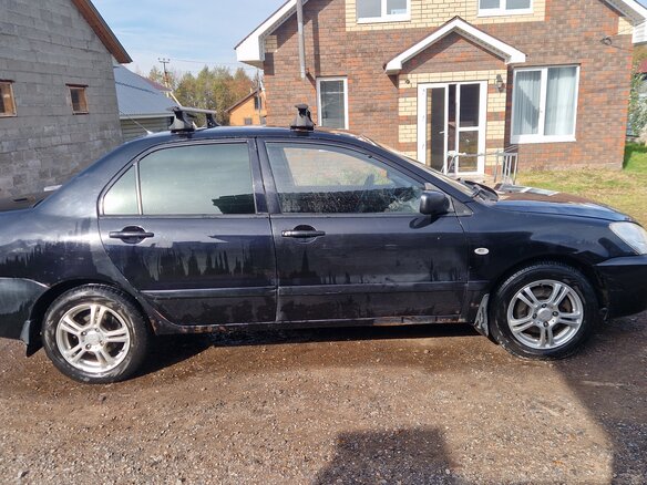 2006 Mitsubishi Lancer IX Рестайлинг, чёрный, 250000 рублей - вид 2
