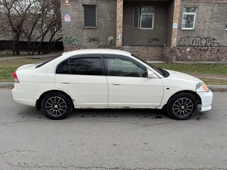 2003 Honda Civic Ferio III, белый, 295000 рублей, вид 3