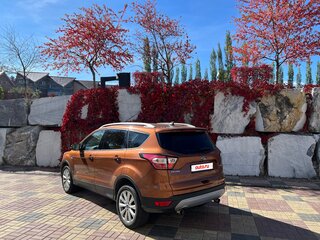 2016 Ford Kuga II Рестайлинг, оранжевый, 2490000 рублей, вид 5