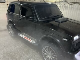 2018 Lada (ВАЗ) 2121 (4x4) Urban I Рестайлинг, чёрный, 1200000 рублей, вид 3