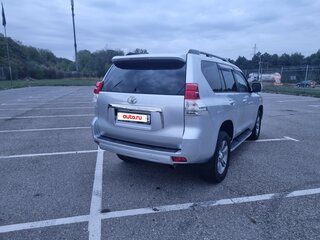 2010 Toyota Land Cruiser Prado 150 Series, серебристый, 3150000 рублей, вид 4