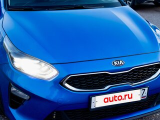 2019 Kia Ceed III, синий, 1600000 рублей, вид 3