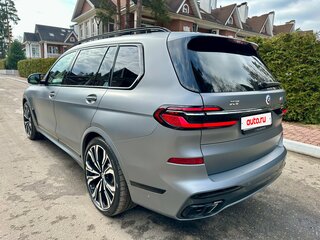 2023 BMW X7 M60i I (G07) Рестайлинг, серый, 12900000 рублей, вид 3