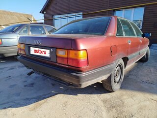 1989 Audi 100 III (C3) Рестайлинг, красный, 140000 рублей, вид 3