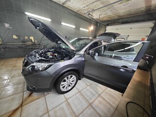 2018 Nissan Qashqai II, серый, 1350000 рублей, вид 3