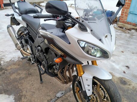 2012 Yamaha FZ8, серебристый, 800000 рублей, вид 1