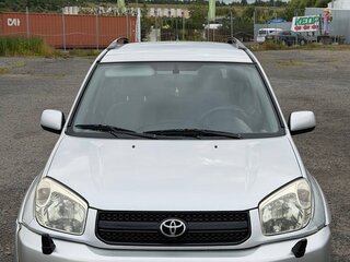 2004 Toyota RAV4 II (XA20) Рестайлинг, серебристый, 620000 рублей, вид 1