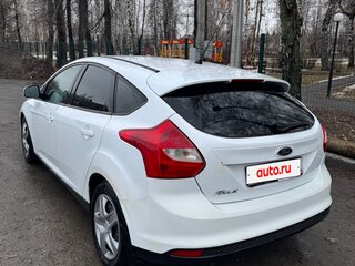 2013 Ford Focus III, белый, 800000 рублей, вид 5
