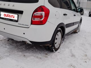 2019 Lada (ВАЗ) Granta Cross I Рестайлинг, белый, 650000 рублей, вид 5