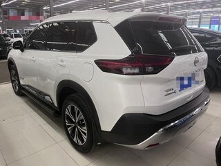 2024 Nissan X-Trail IV, белый, 3720000 рублей, вид 5