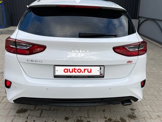 2022 Kia Ceed III Рестайлинг, белый, 2150000 рублей, вид 5