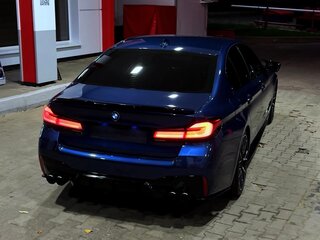 2021 BMW 5 серии 520d xDrive VII (G30/G31/G38) Рестайлинг, синий, 5490000 рублей, вид 5