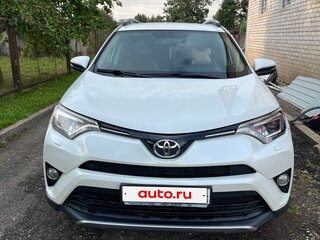 2017 Toyota RAV4 IV (XA40) Рестайлинг, белый, 2650000 рублей, вид 1