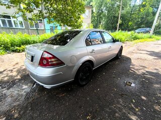 2003 Ford Mondeo III Рестайлинг, серебристый, 250000 рублей, вид 4