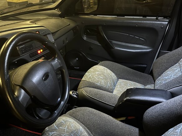 2003 Lada (ВАЗ) 2115, серый, 160000 рублей - вид 12