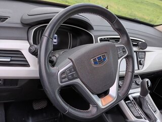 2020 Geely Atlas I, красный, 1700000 рублей, вид 4