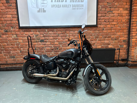 2022 Harley-Davidson Street Bob, серый, 1300000 рублей, вид 1