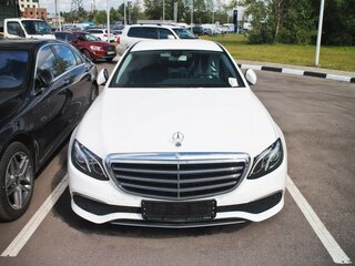 2016 Mercedes-Benz E-Класс 200 V (W213, S213, C238), белый, 3300000 рублей, вид 1