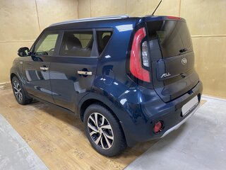 2018 Kia Soul II Рестайлинг, голубой, 1920000 рублей, вид 4