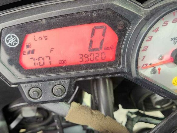 2014 Yamaha FZ8, серый, 650000 рублей - вид 12