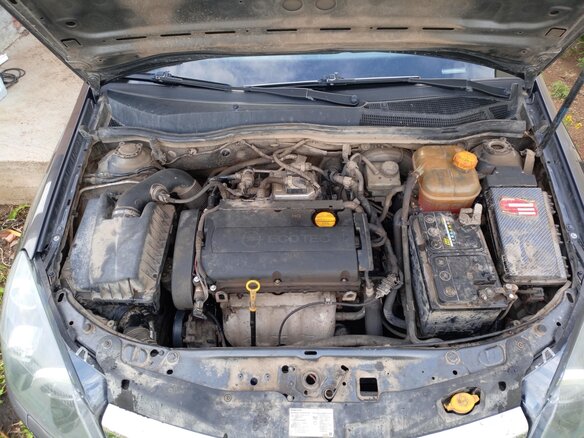 2010 Opel Astra GTC H Рестайлинг, серый, 570000 рублей - вид 6