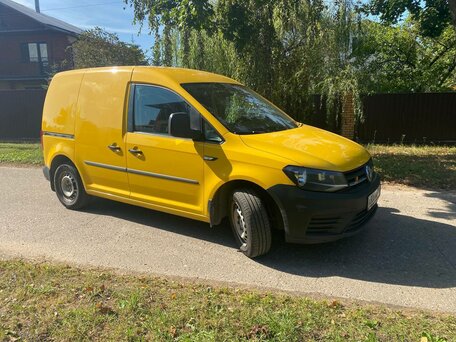 2016 Volkswagen Caddy, жёлтый, 1580000 рублей, вид 3