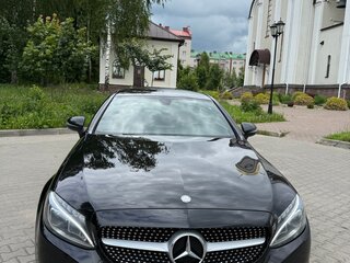 2016 Mercedes-Benz C-Класс 180 IV (W205), чёрный, 2200000 рублей, вид 3