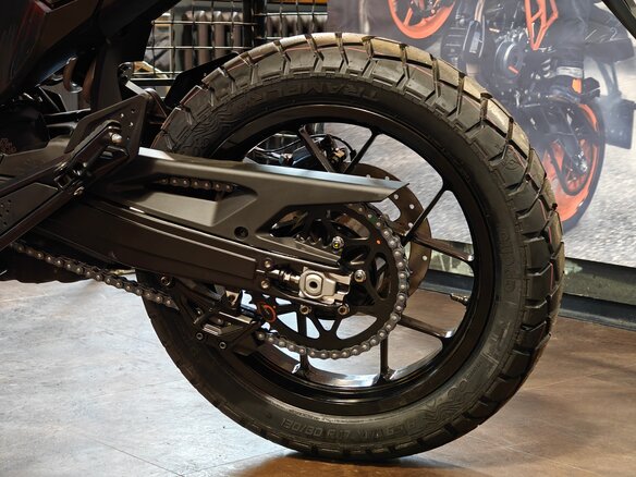2026 KTM 390 Adventure X, оранжевый, 720000 рублей - вид 15