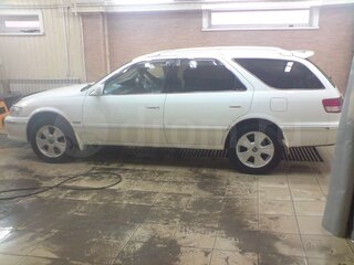 2000 Toyota Mark II Qualis VIII (X100), белый, 555000 рублей, вид 3