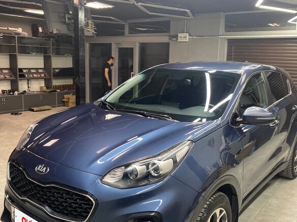 2019 Kia Sportage IV Рестайлинг, синий, 1950000 рублей - вид 2