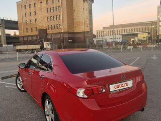 2008 Honda Accord VIII, красный, 1050000 рублей, вид 4